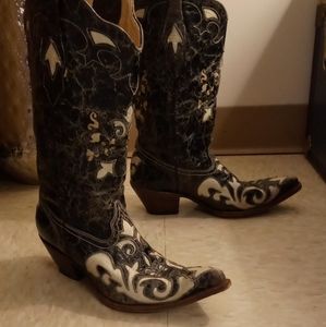 COPY - Vintage Corral cowboy boots